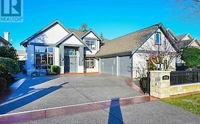 Zp Home Richmond Cozy Garden Suite Near Yvr